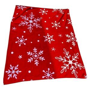 Wondershop Christmas Throw Blanket Snowflakes Snow All Over Print Red